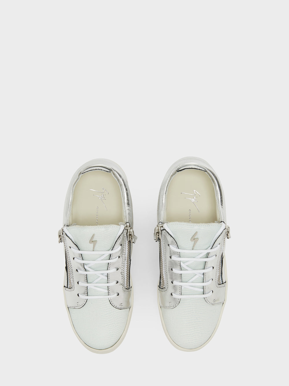 NICKI LOW TOP