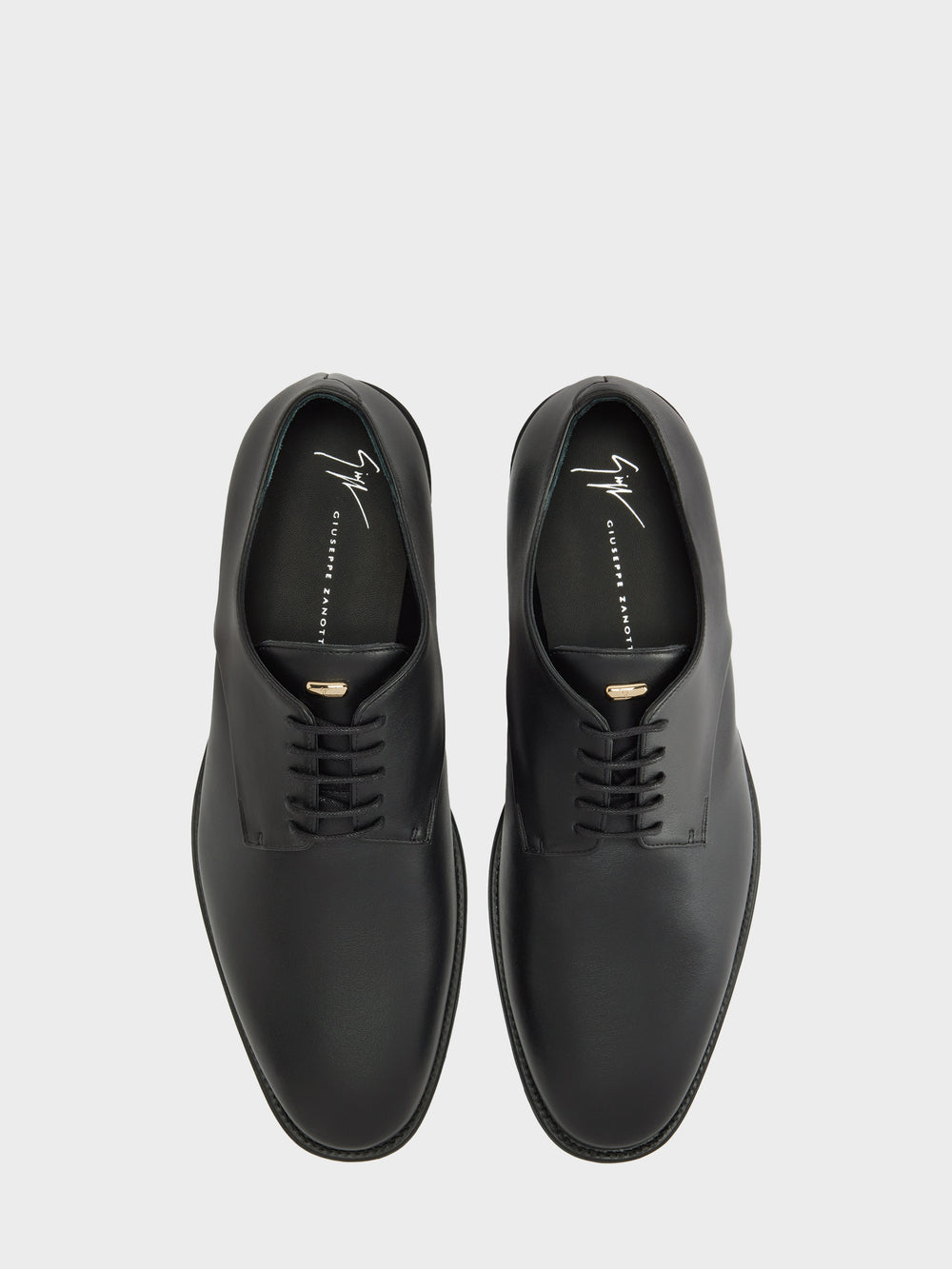 MARQUESS LACE UP