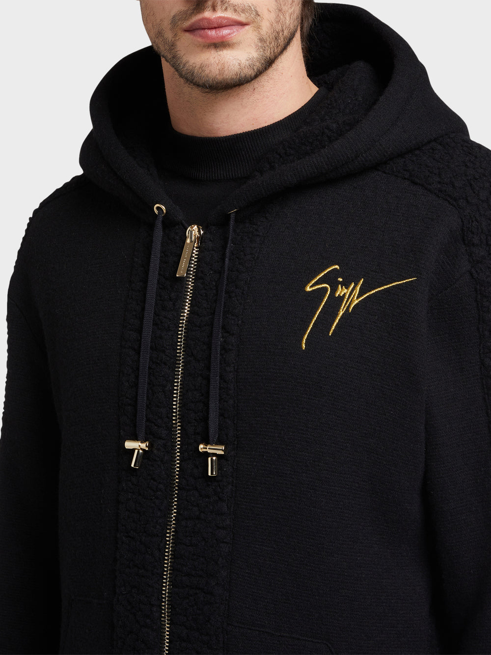 LR-26 HOODIE