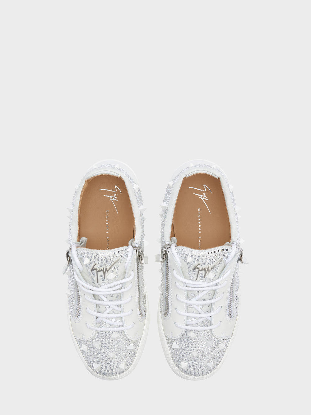 GAIL LOW TOP