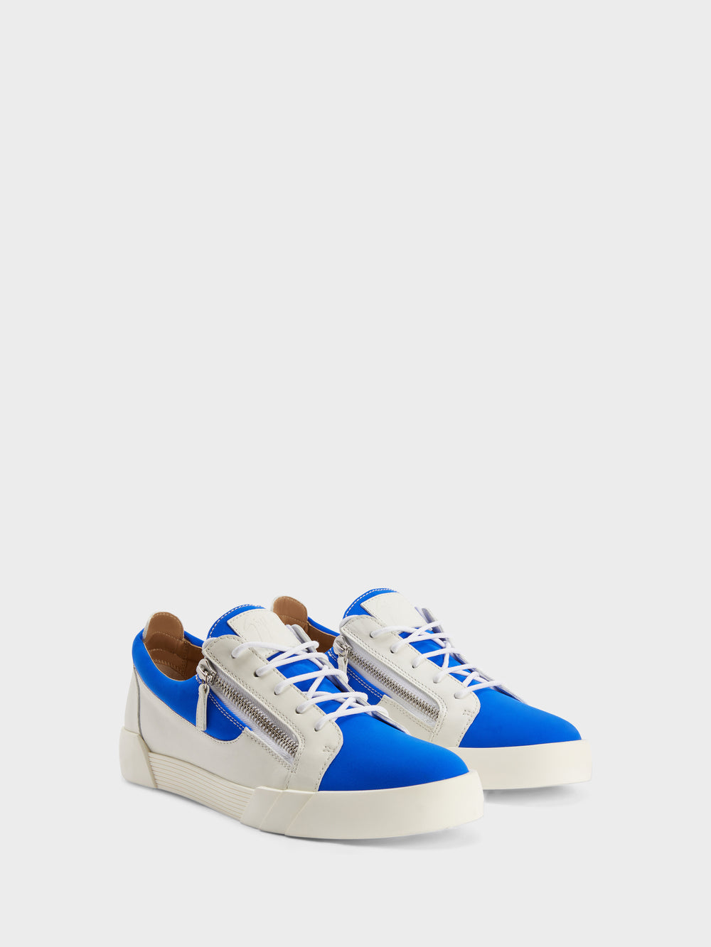 THE SHARK 5.0 LOW TOP