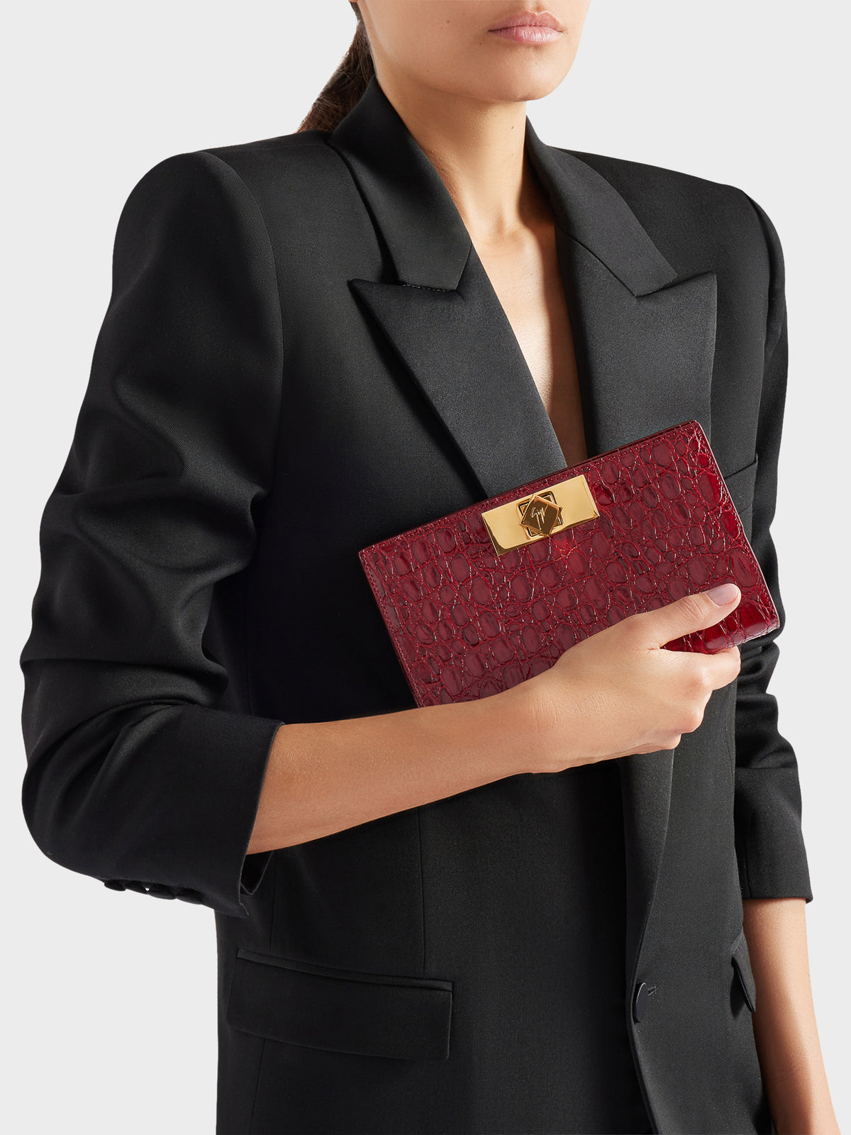 ANNHITA CLUTCH