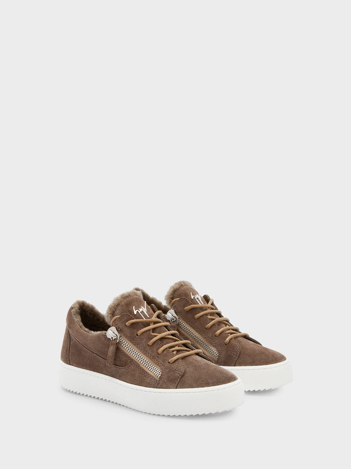 GAIL LOW TOP