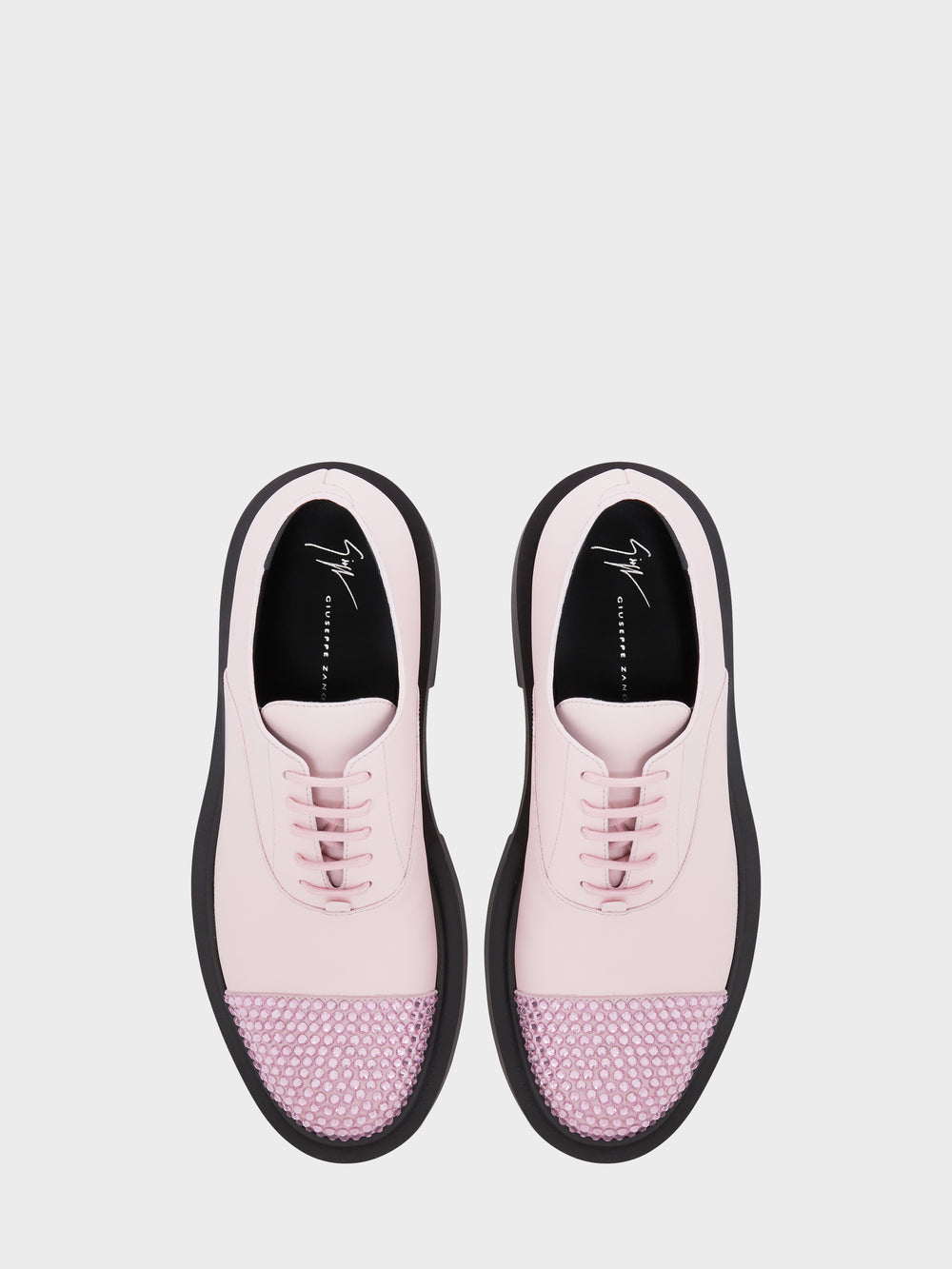 ARNHAU LACE UP