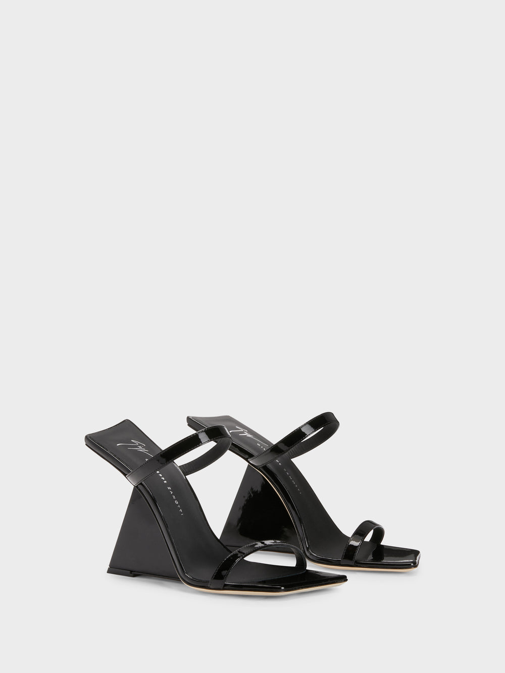 LILII BOREA WEDGE