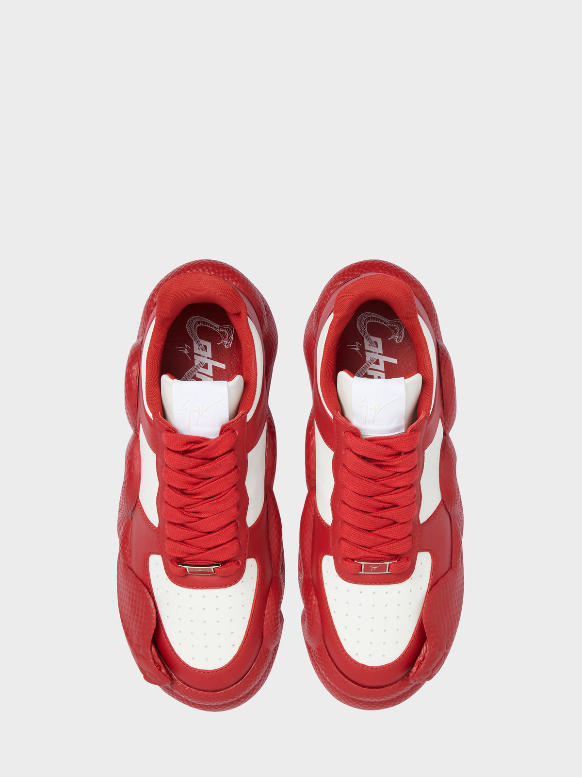 COBRAS LOW TOP