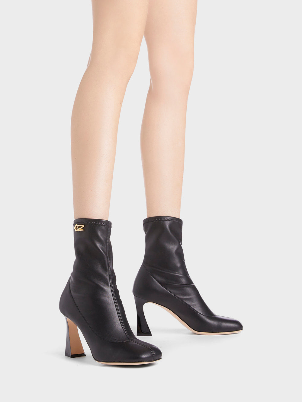 ALETHAA BOOTIE 85