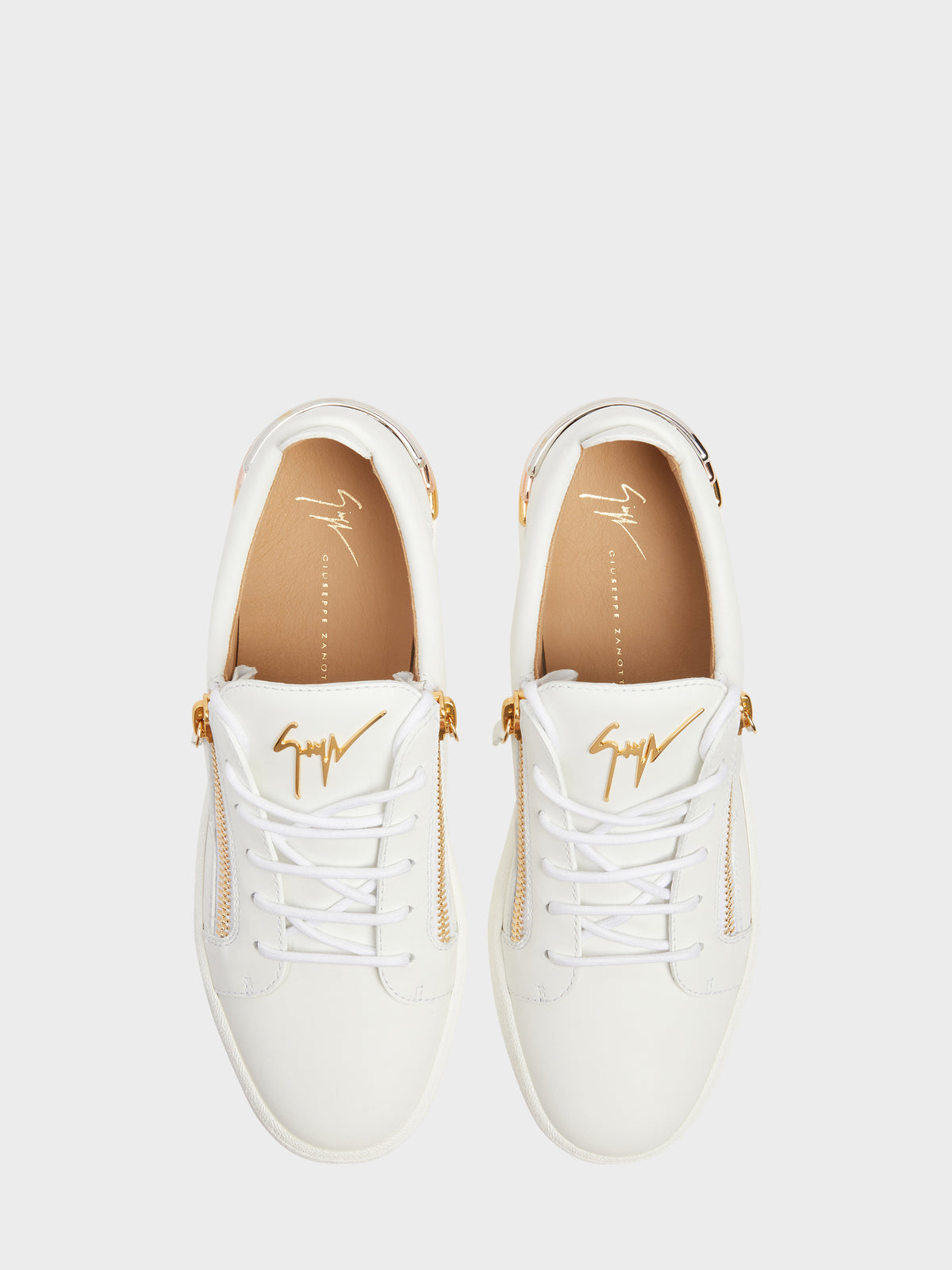GAIL LOW TOP