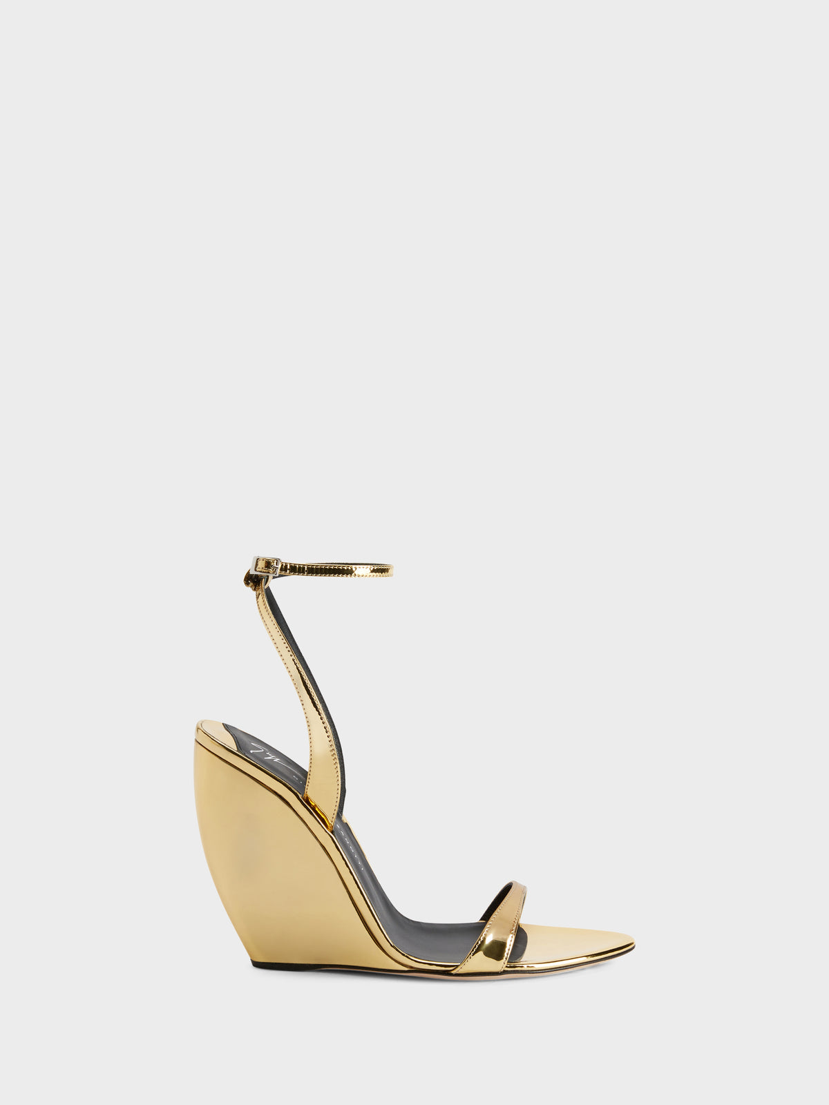 GINNYFER WEDGE