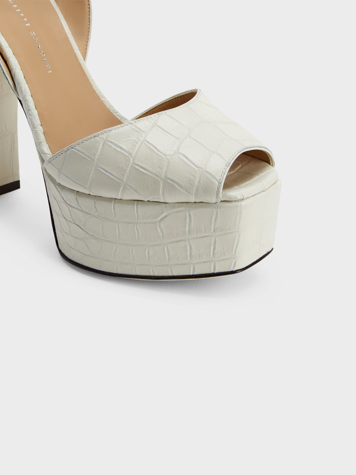BETTY SANDAL