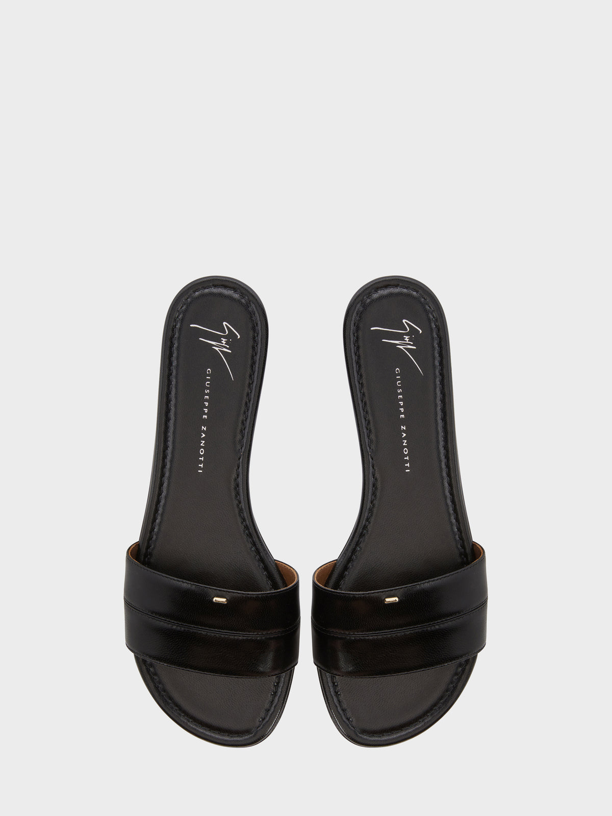 CLOTHIE FLAT SANDAL