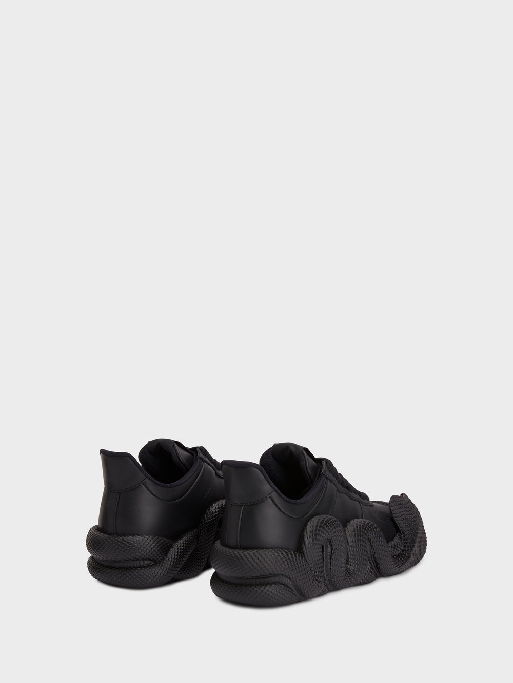 COBRAS LOW TOP