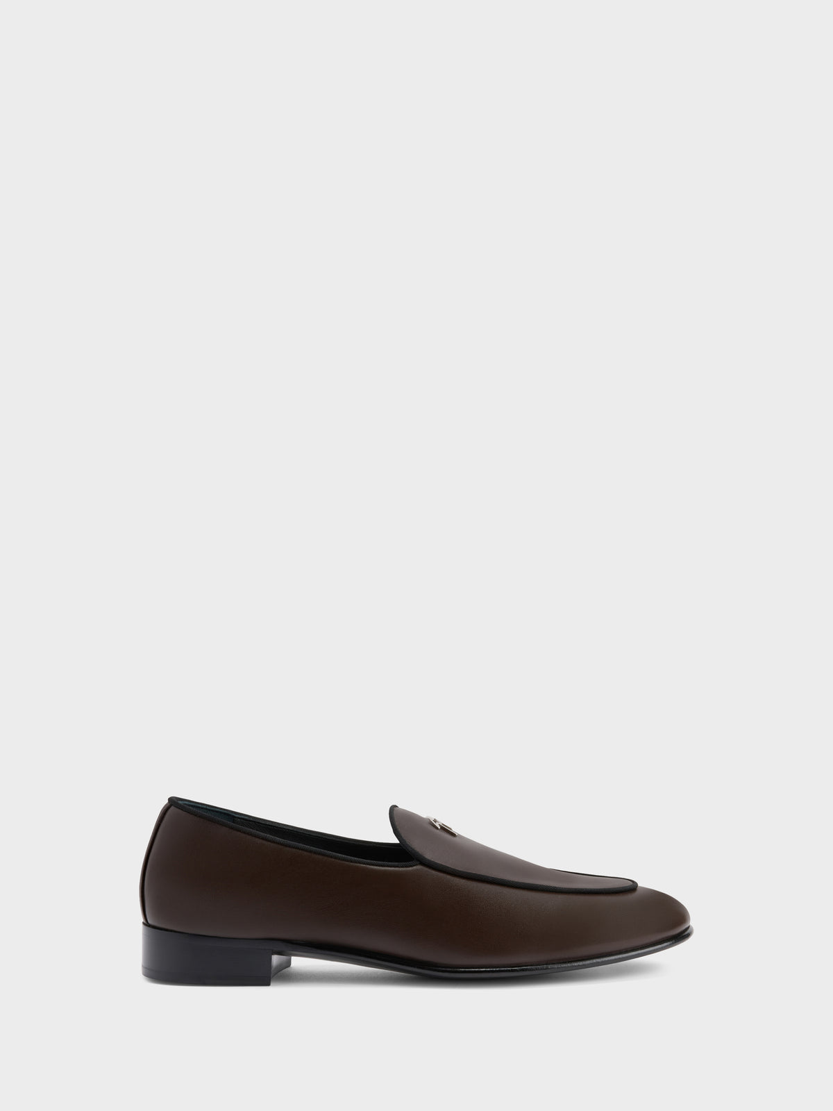 VALTOR MOCCASIN