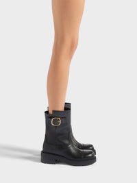 LORI BUCKLE BIKER