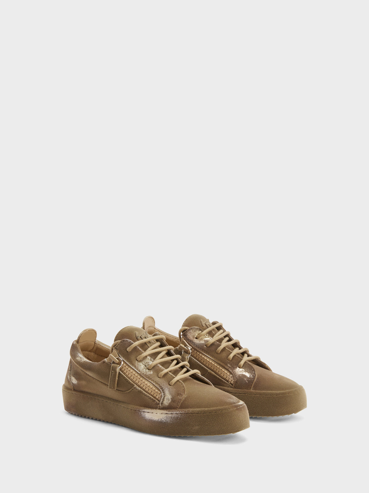GAIL LOW TOP
