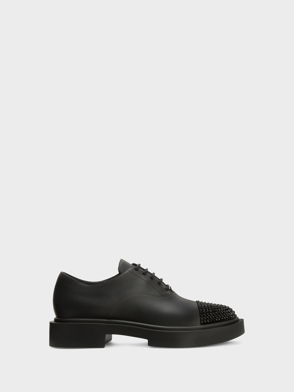 ARNHAU LACE UP