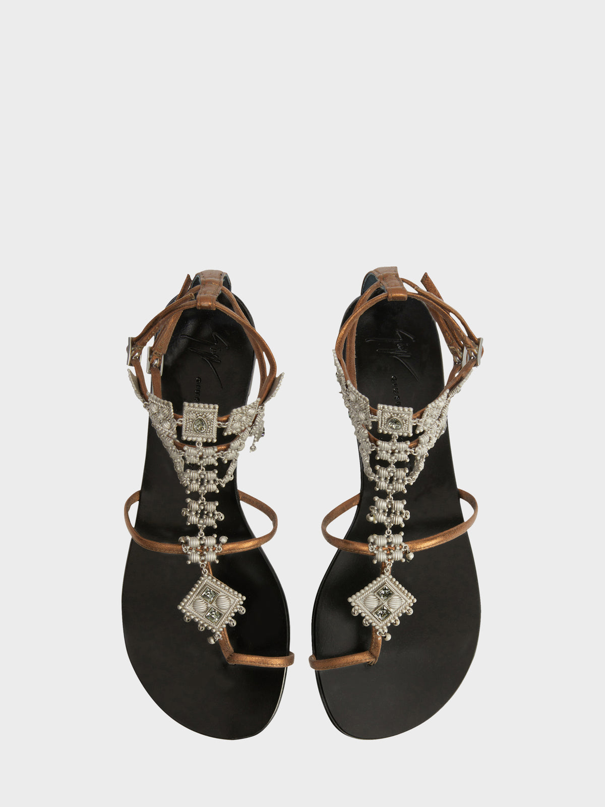 AMIRA FLAT SANDAL