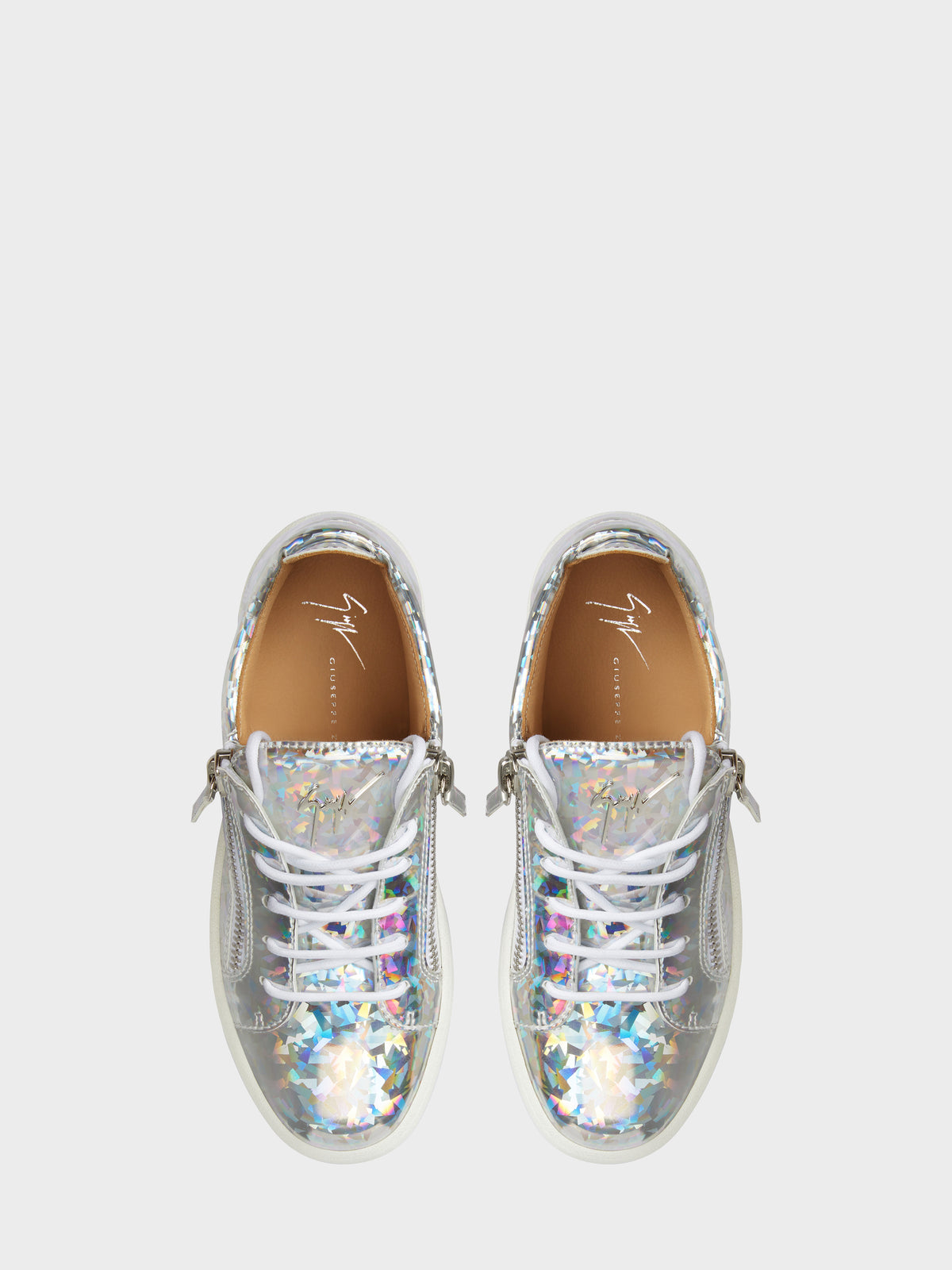 GAIL LOW TOP