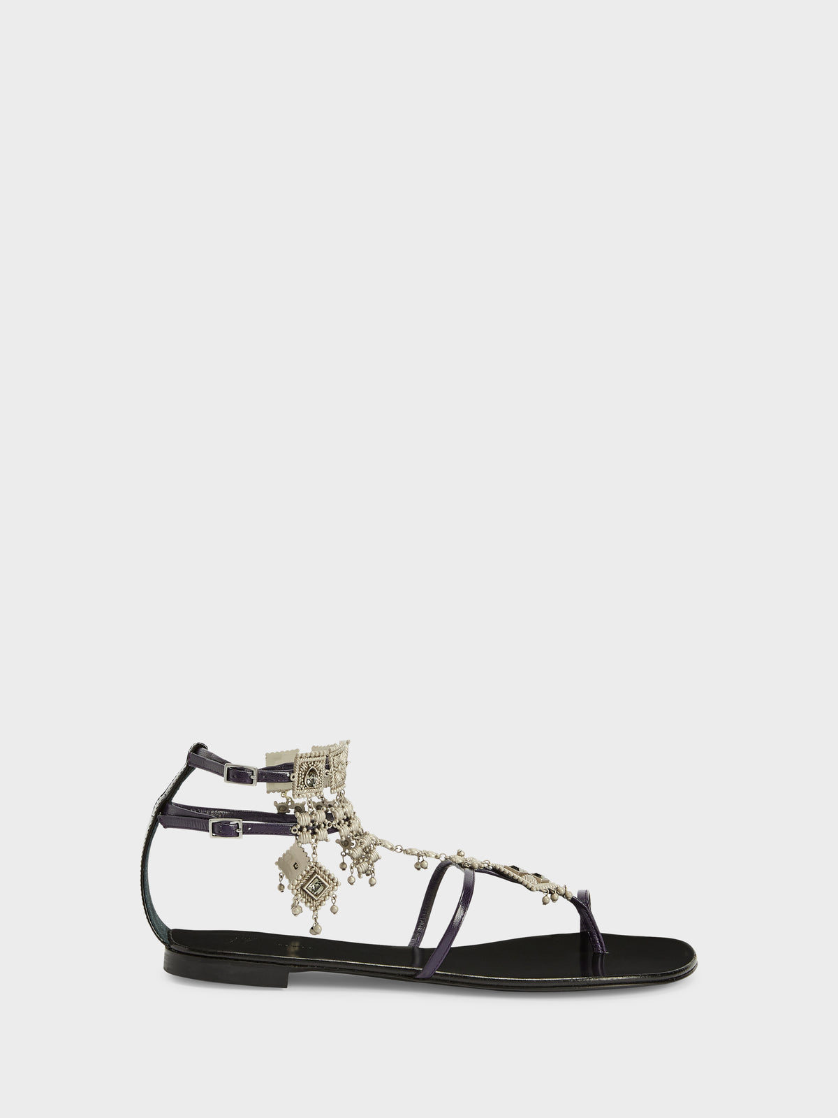 AMIRA FLAT SANDAL