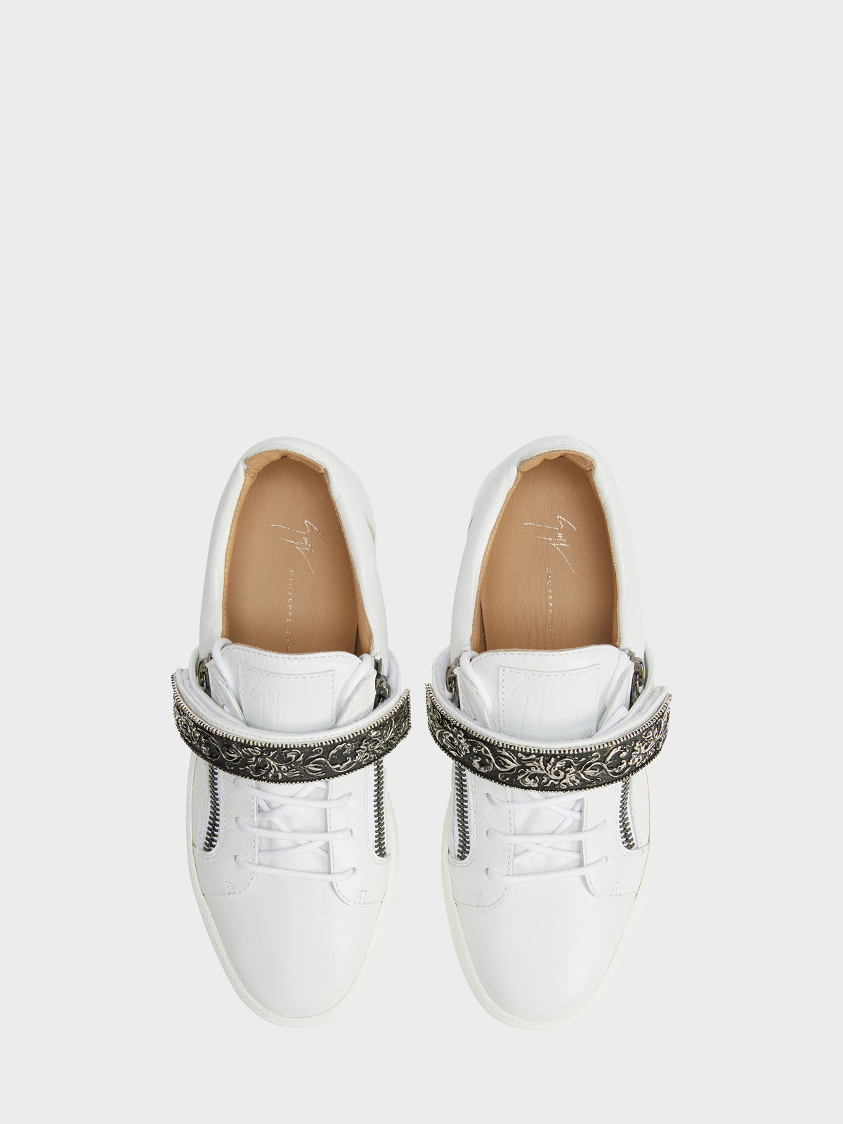 COBY DELUXE LOW TOP