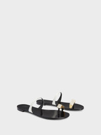 DYNAMO RING FLAT SANDAL
