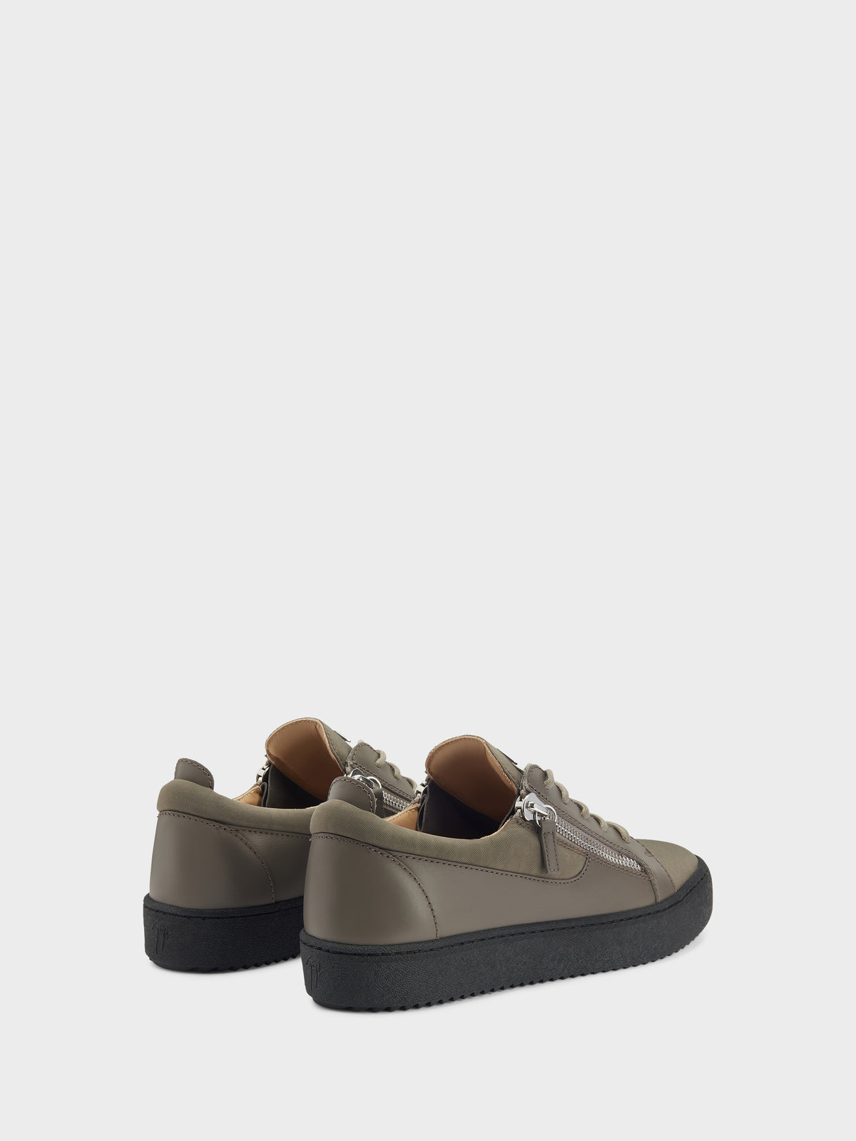 FRANKIE LOW TOP
