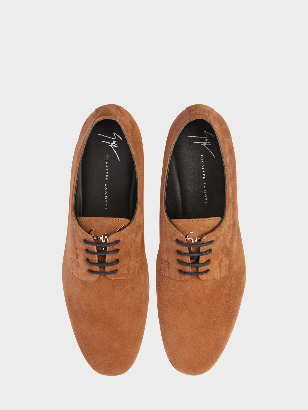 ROGER LACE UP