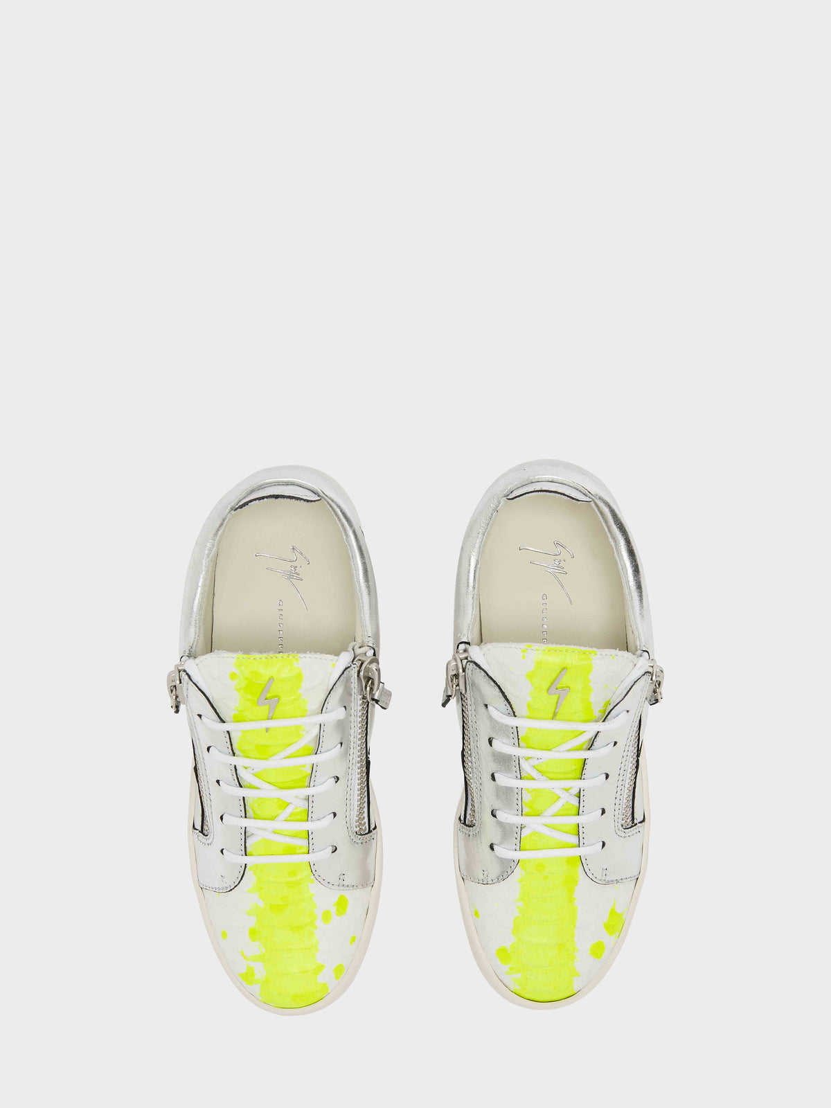 NICKI LOW TOP
