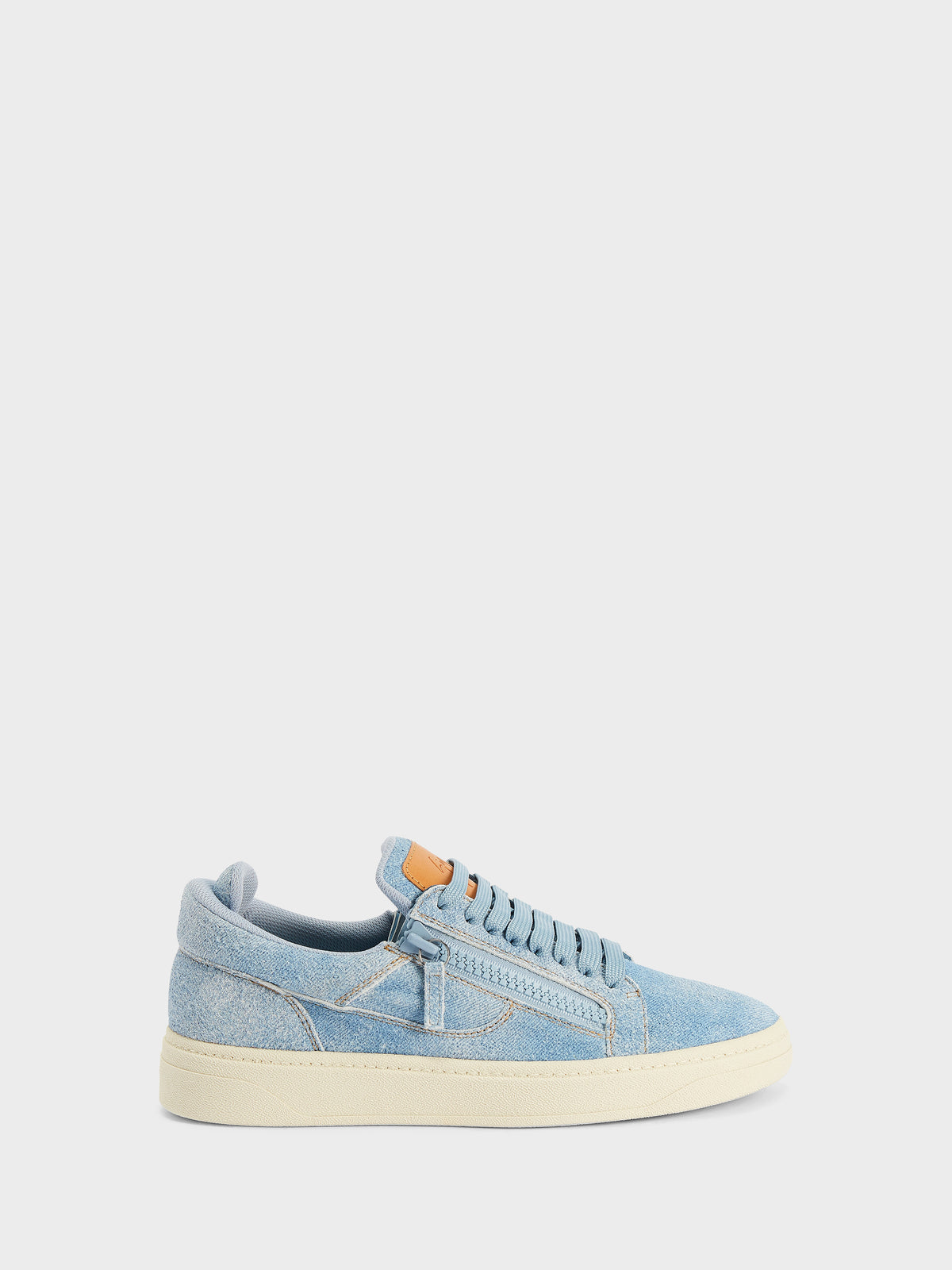COBRAS LOW TOP