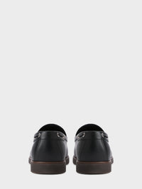 THE MAUI STUDS MOCCASIN