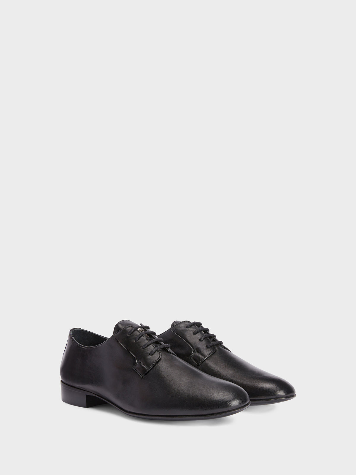 ROGER LACE UP