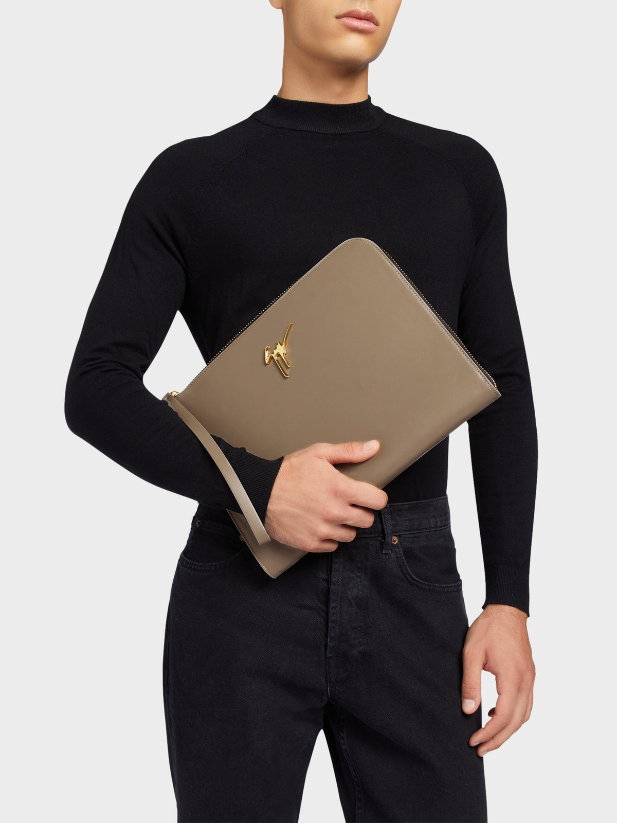 FABIAN POUCH