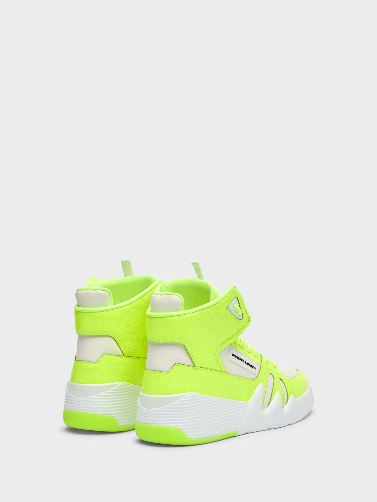 NICKI HIGH TOP