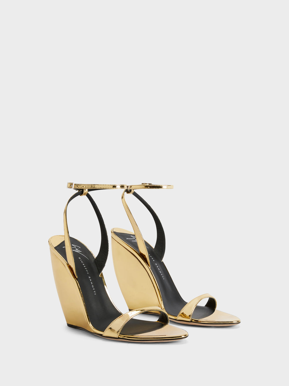 GINNYFER WEDGE