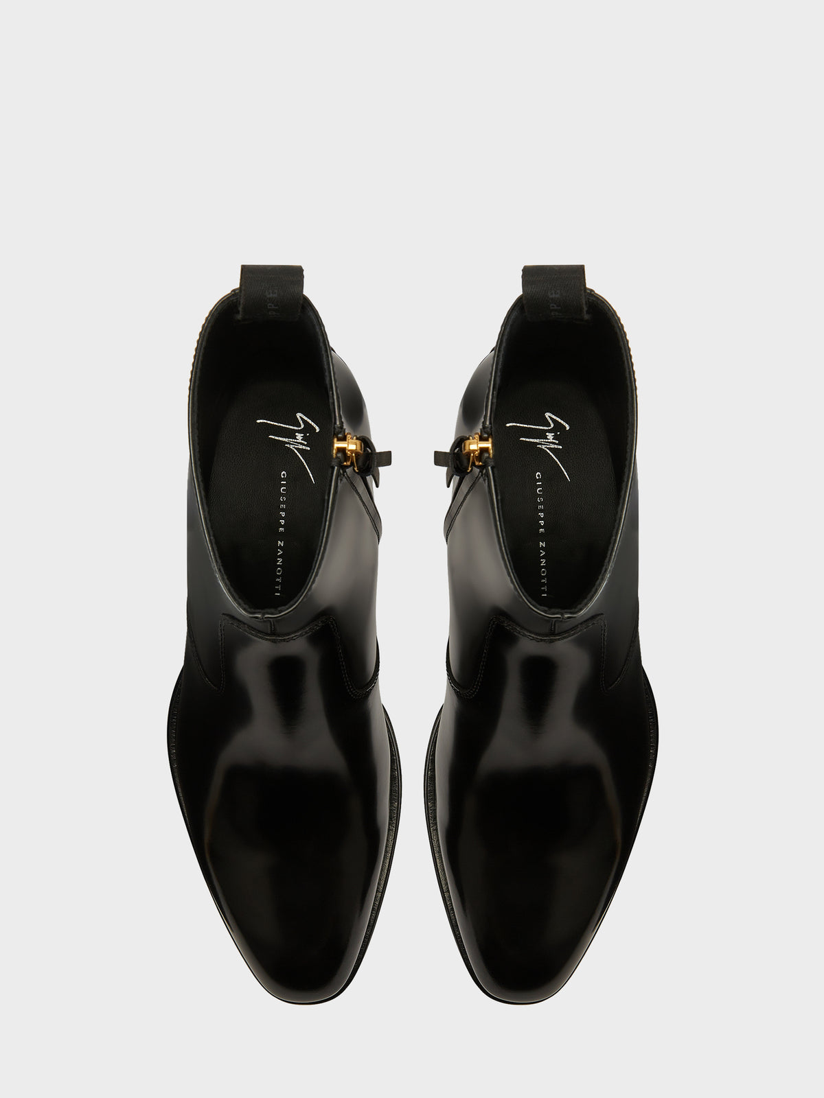 LUDHOVIC BOOTIE