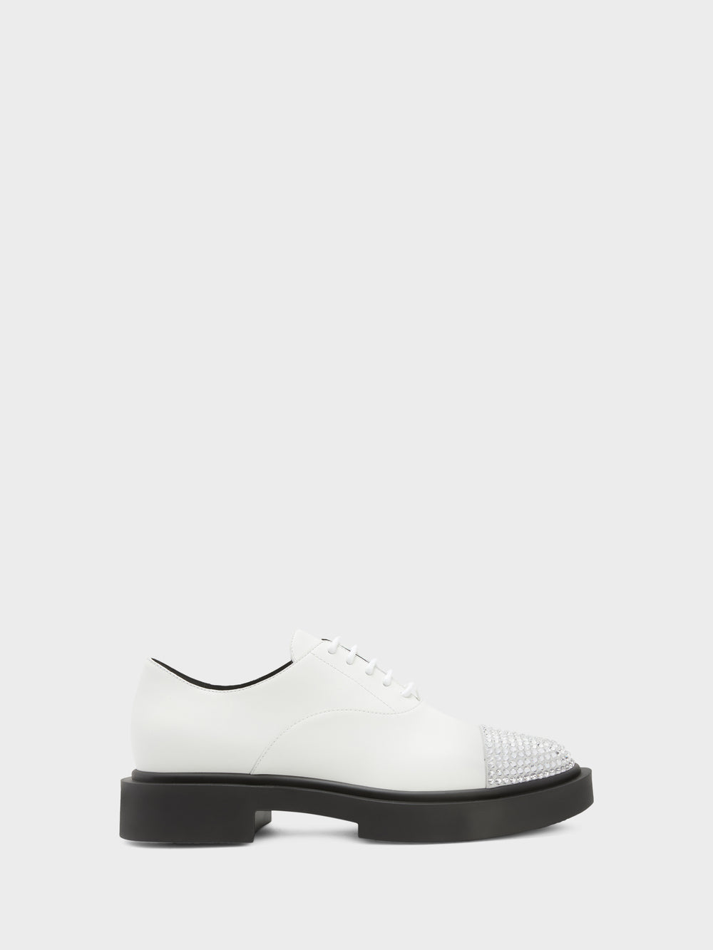 ARNHAU LACE UP