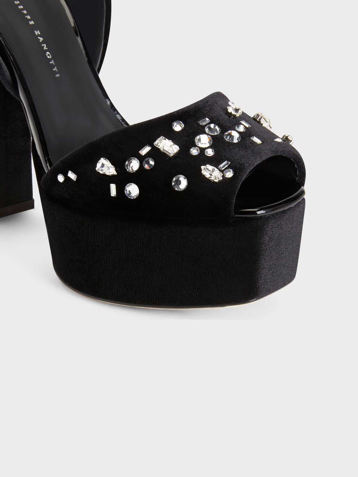 BETTY SANDAL