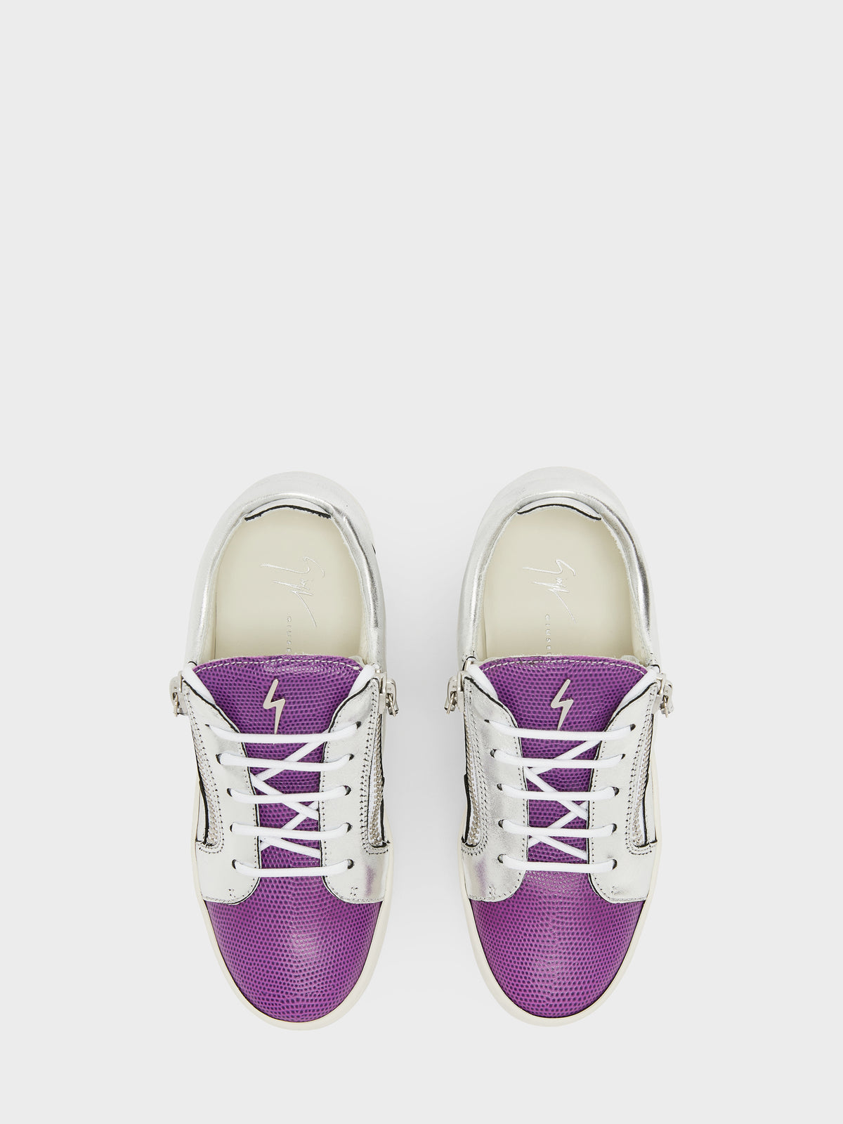 NICKI LOW TOP