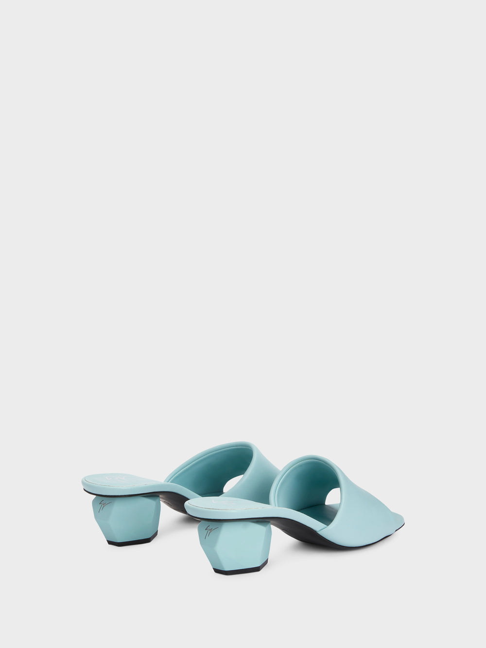 ROZALIE  MULE 45