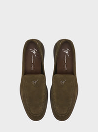 THE MAUI MOCCASIN