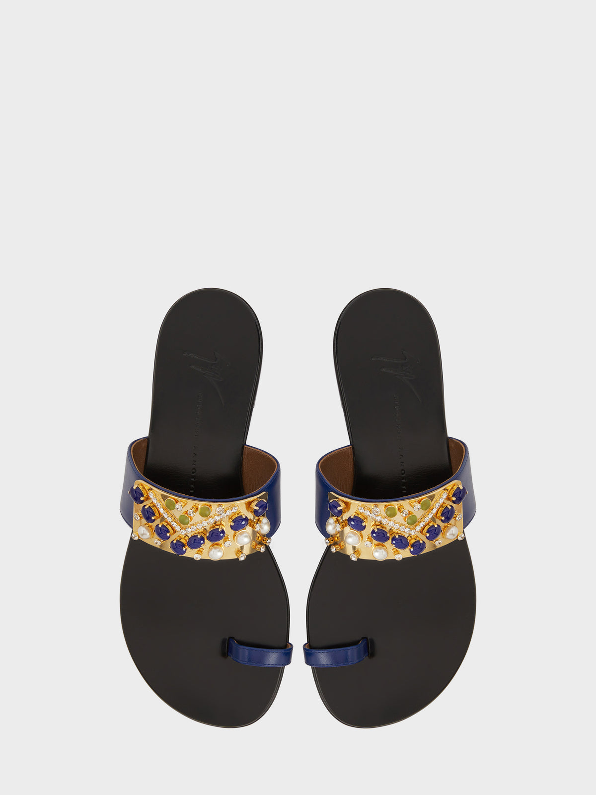NEFERTITI FLAT SANDAL