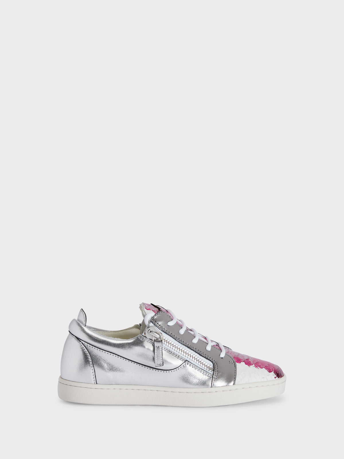 NICKI LOW TOP