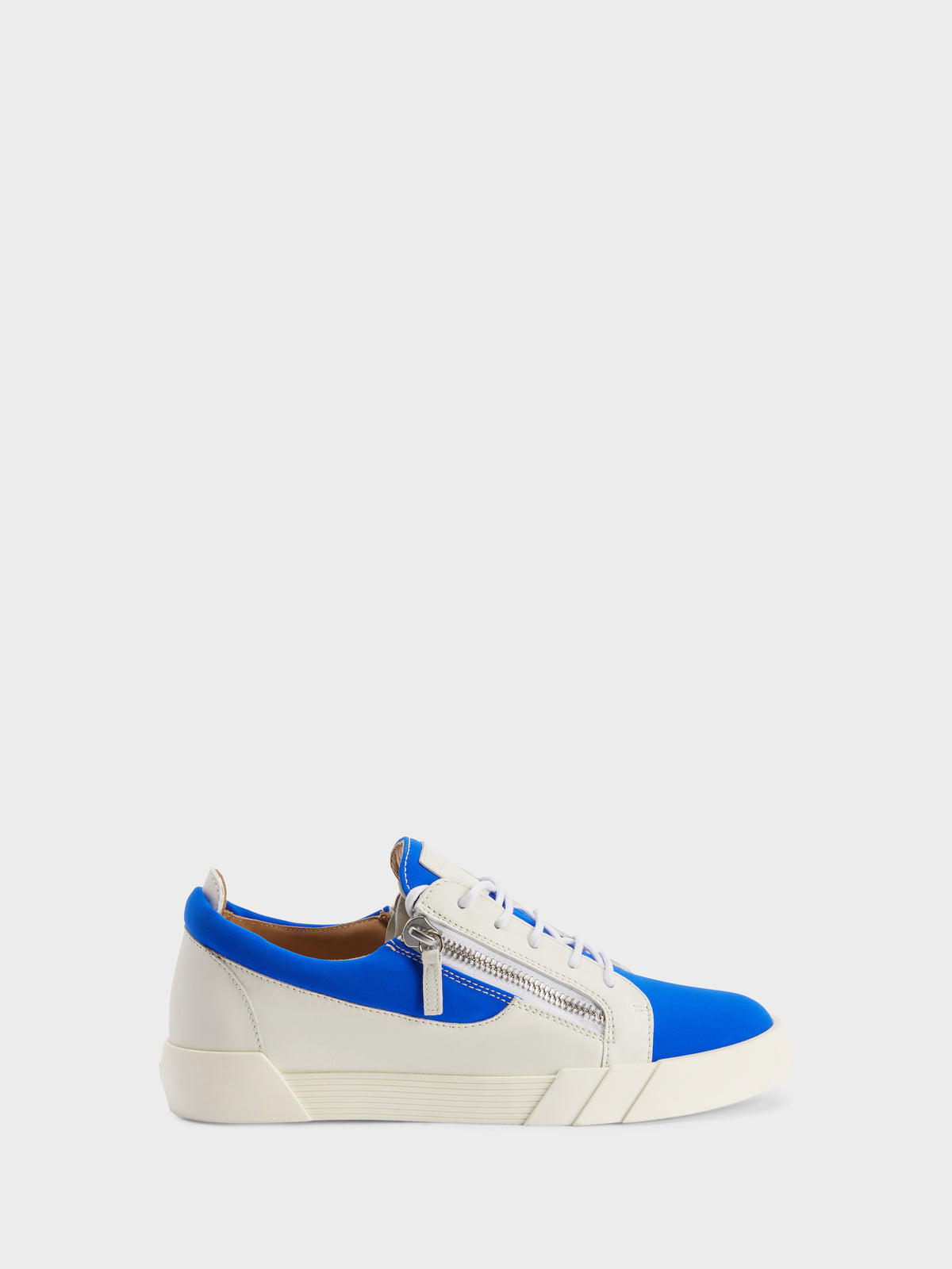 THE SHARK 5.0 LOW TOP