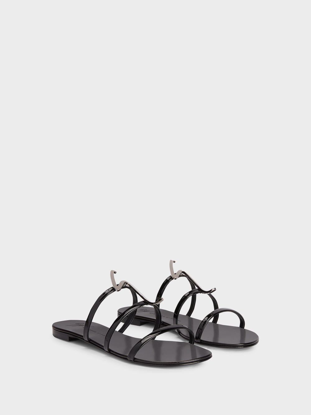 SYRMA G FLAT SANDAL