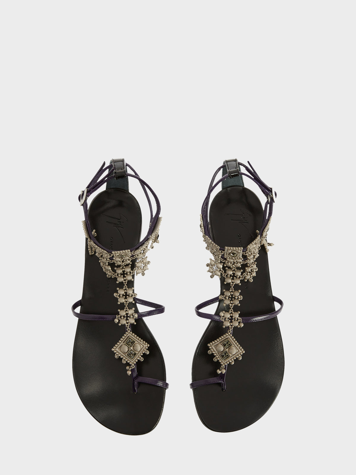 AMIRA FLAT SANDAL