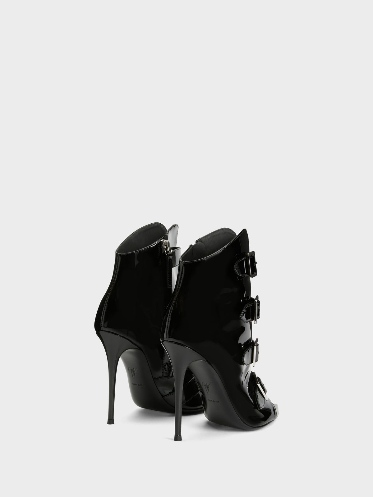 INTRIIGO BUCKLE BOOTIE 105