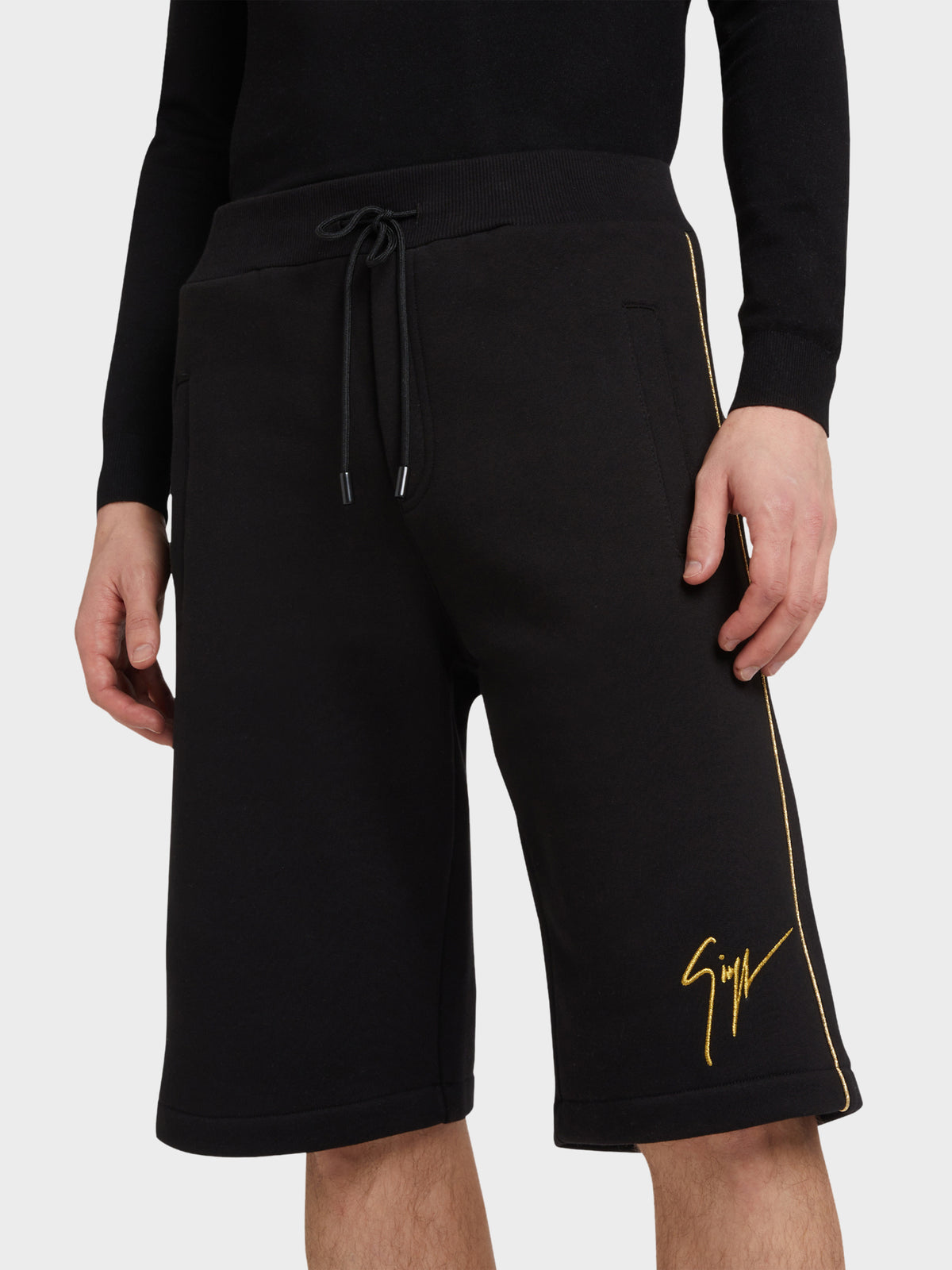 LR-16 SHORTS