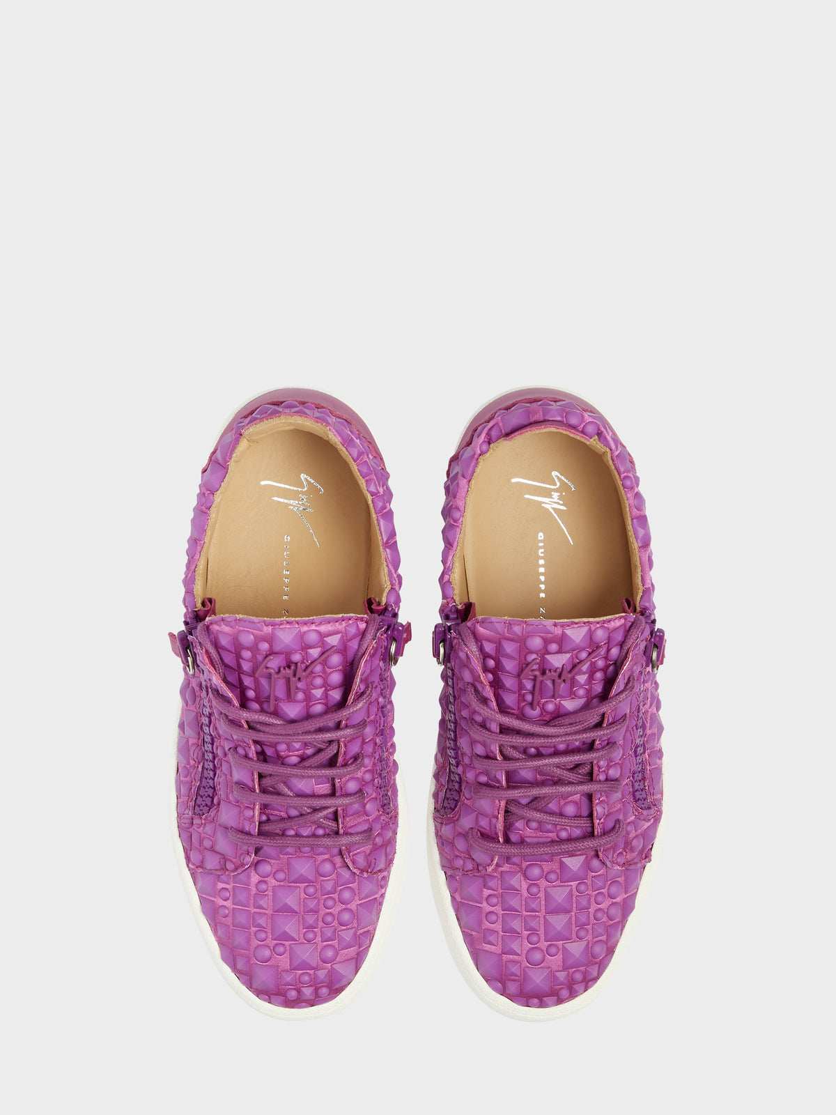 GAIL LOW TOP