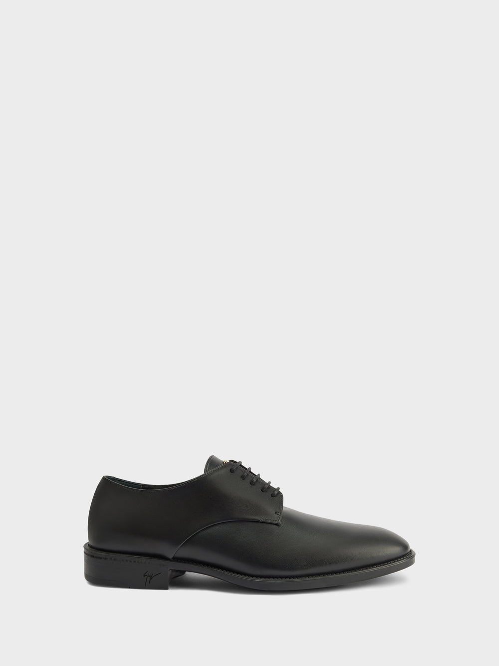MARQUESS LACE UP