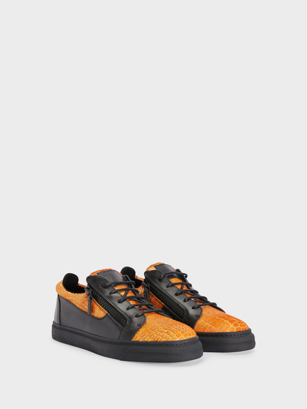 FRANKIE LOW TOP
